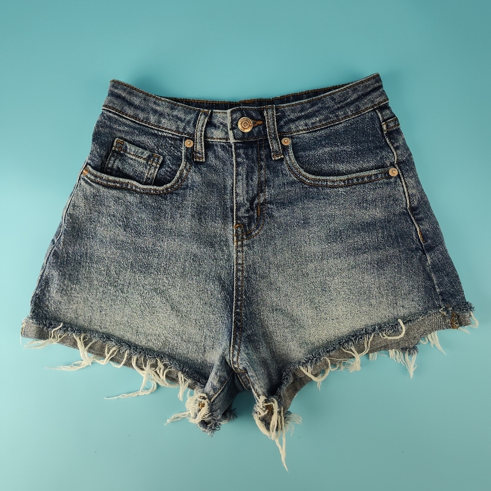 Wild Fable Womens Size 00/R Denim Jean Shortie Shorts Cuffed Raw Hem Medium Wash